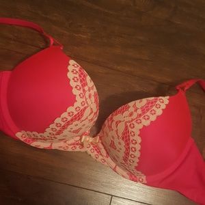 Bombshell by Victoria Secret!